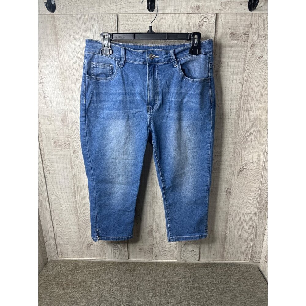 Shein Womens Blue Denim Capri Jeans Size L Cotton Blend Pants Pockets Casual